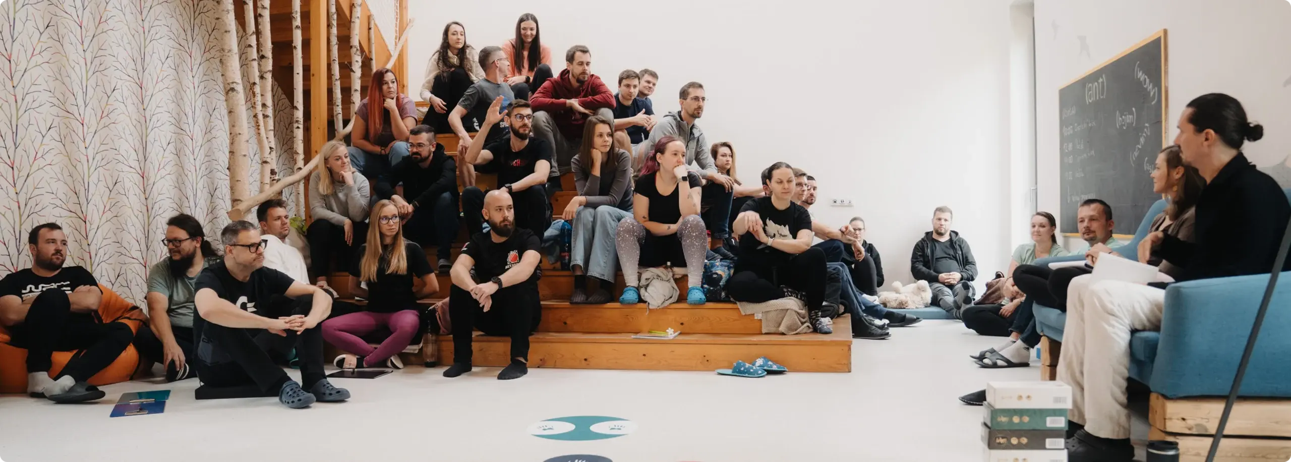 Menstruační den v (ant): jedno interní rozhodnutí, které na sítích rozjelo lavinu úvodní obrázek